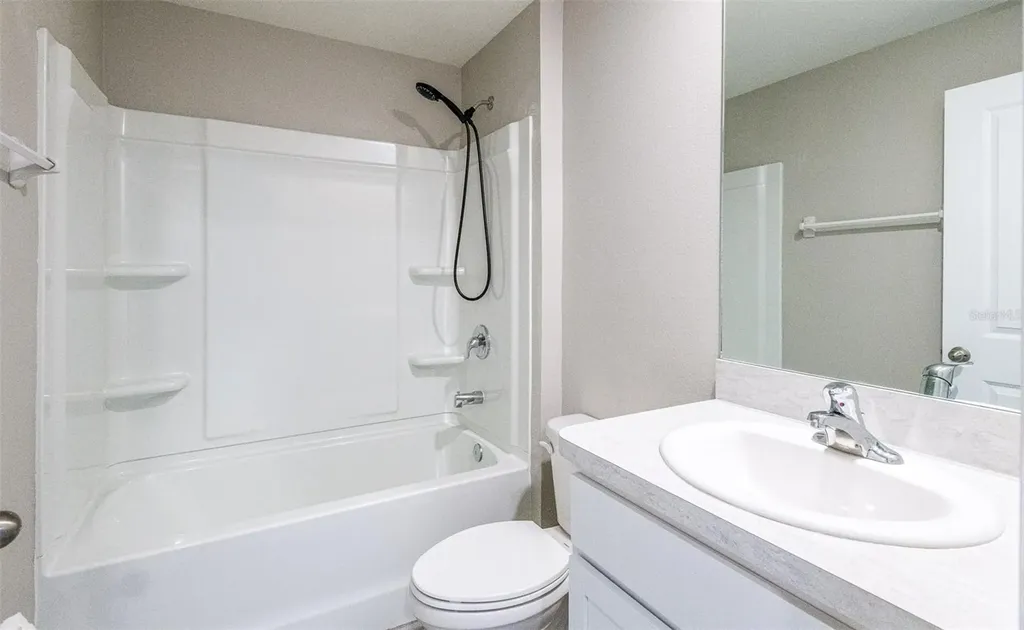 5185 Rocky Coast Place Palmetto FL 34221