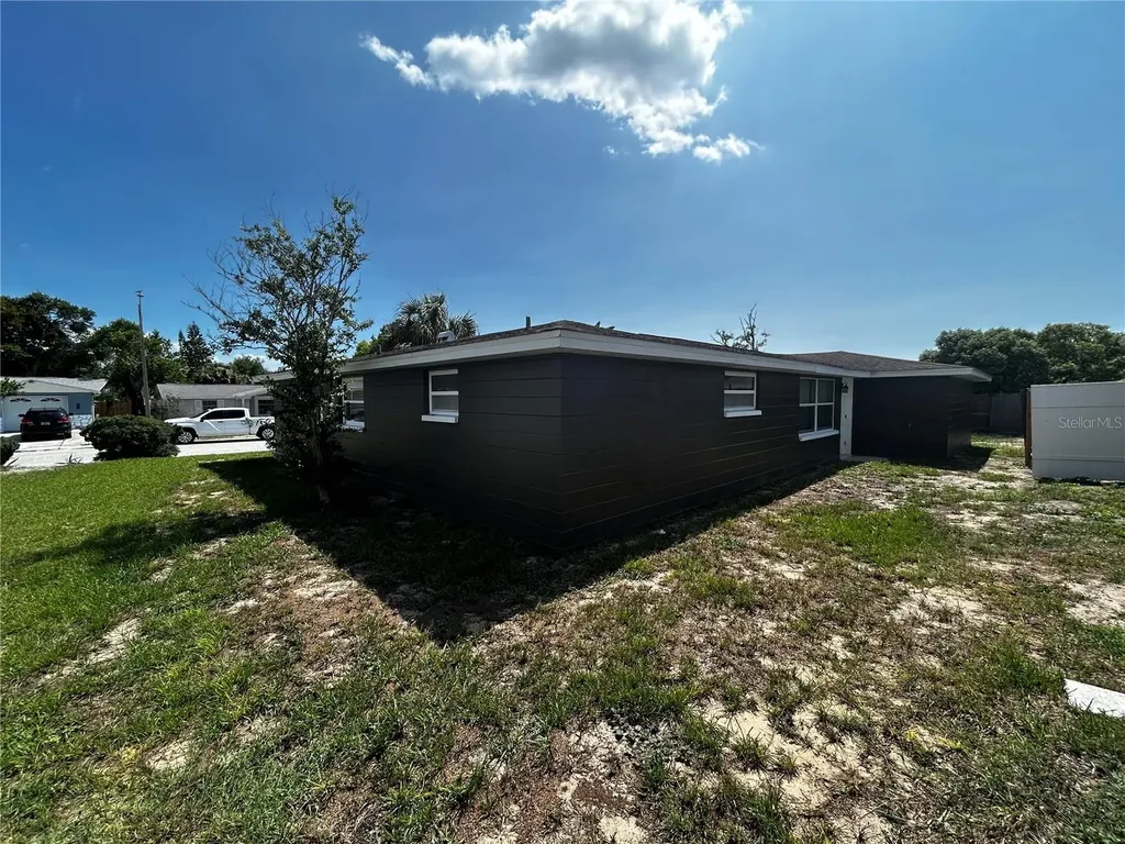 7335 Gulf Highlands Drive Port Richey FL 34668