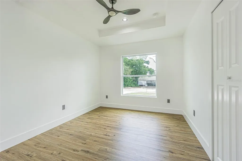4250 Oak Bluff Avenue Holiday FL 34691