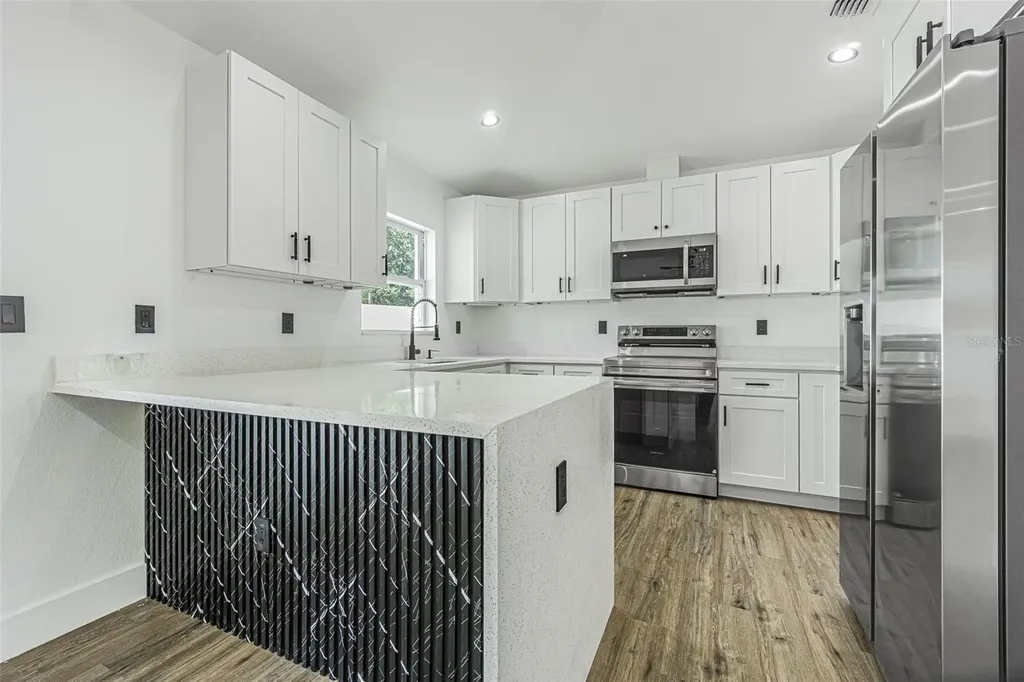 4250 Oak Bluff Avenue Holiday FL 34691