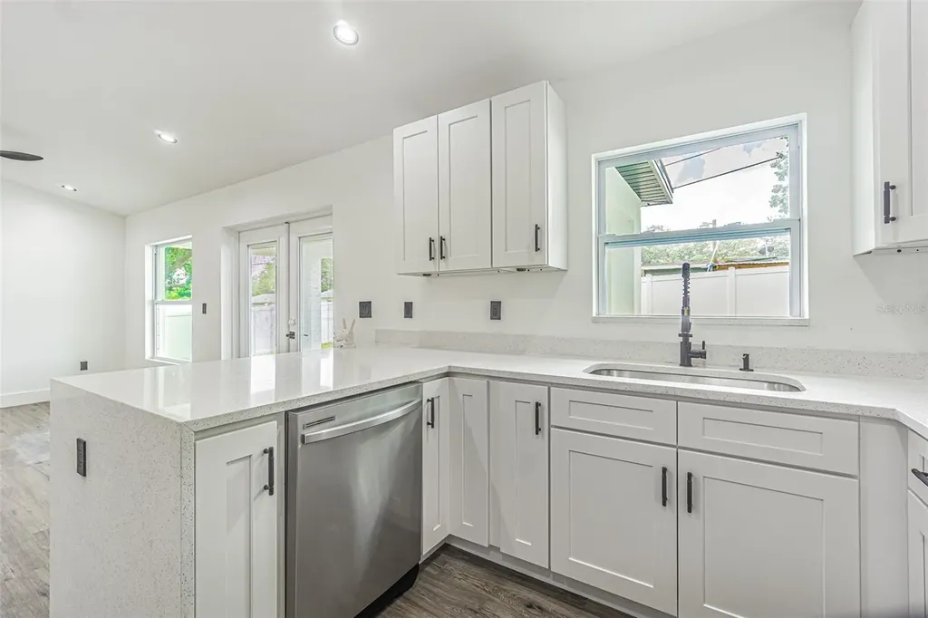 4250 Oak Bluff Avenue Holiday FL 34691
