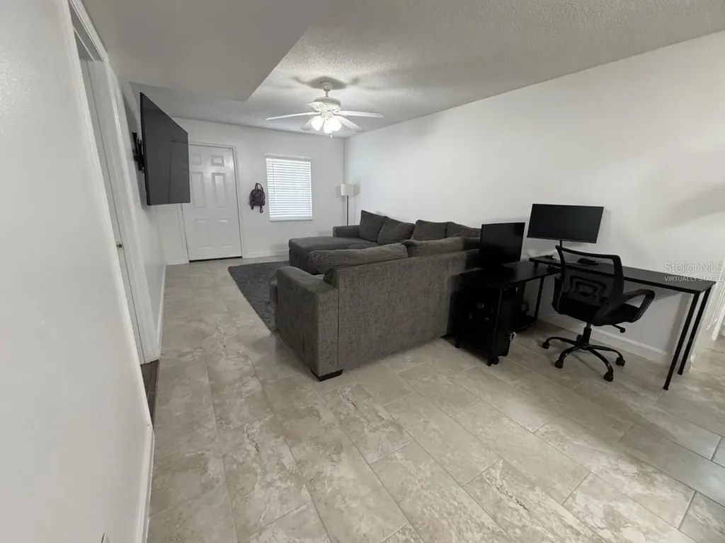 31 Deacon Jones Boulevard Orlando FL 32810