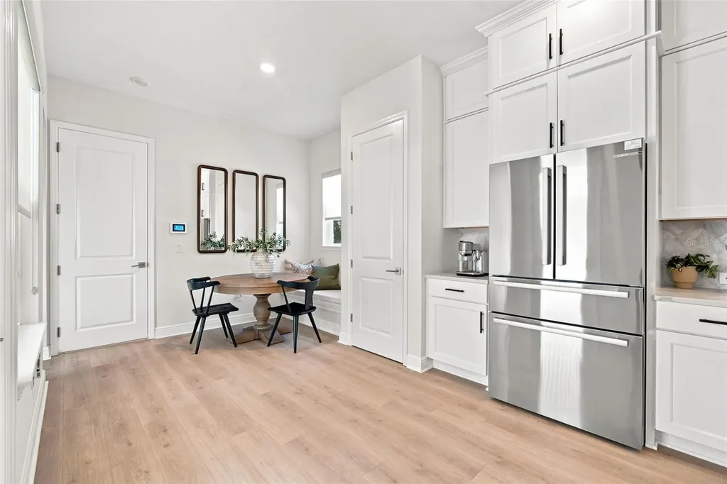312 35th Avenue NE St Petersburg FL 33704