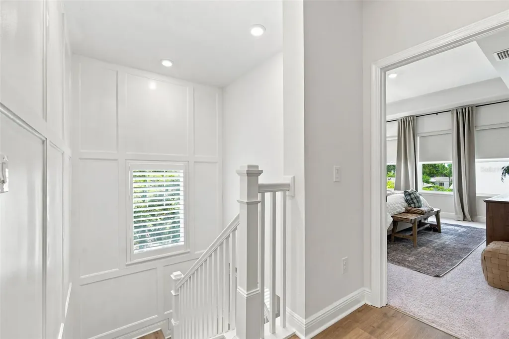 312 35th Avenue NE St Petersburg FL 33704