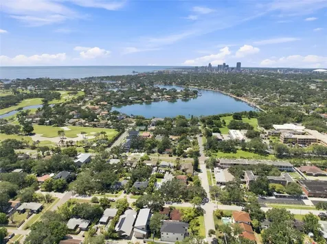 312 35th Avenue NE St Petersburg FL 33704