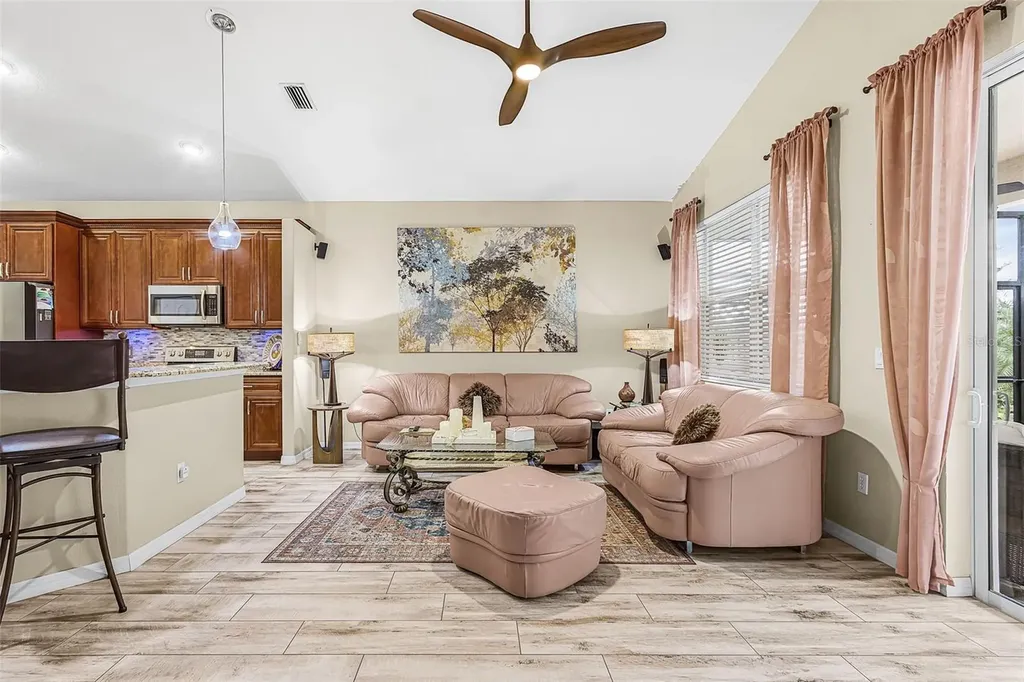 3111 43rd Avenue E Bradenton FL 34208