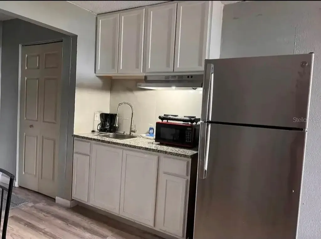 43420 Highway 27 Davenport FL 33837