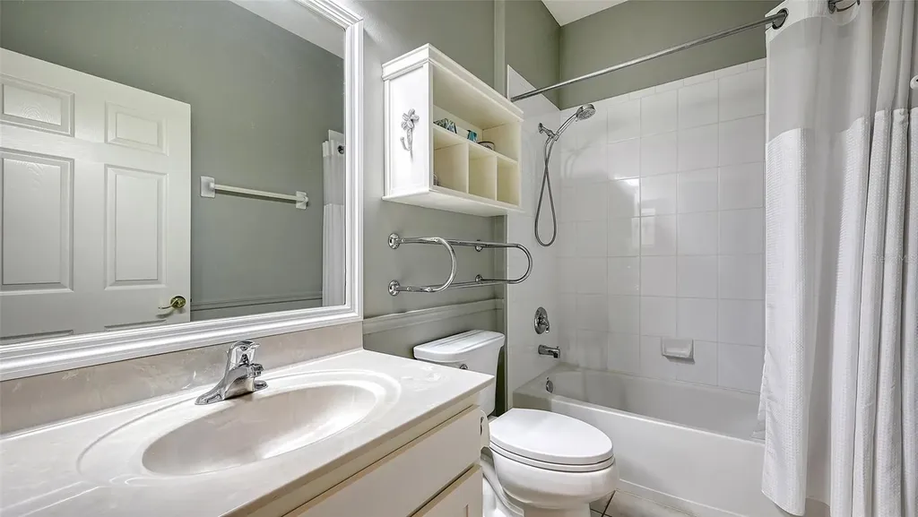 4451 Kariba Lake Terrace Sarasota FL 34243