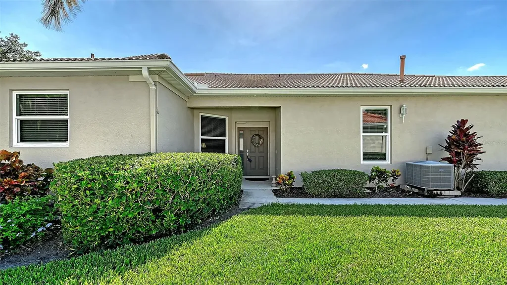 4451 Kariba Lake Terrace Sarasota FL 34243