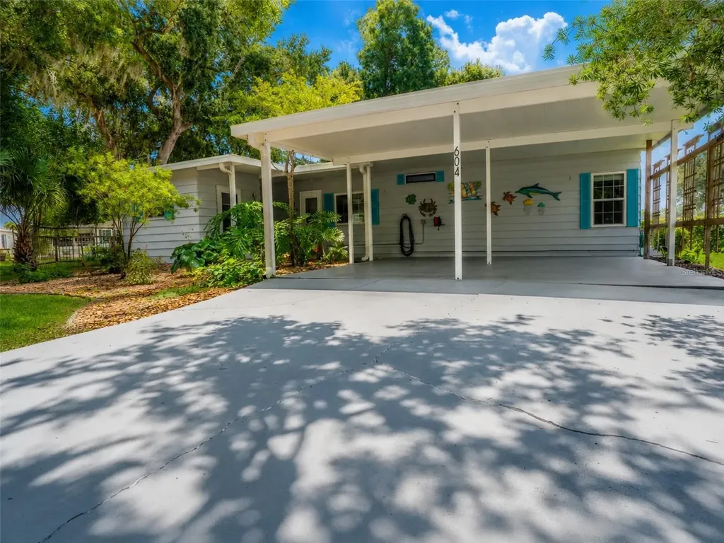 604 Topside Circle Edgewater FL 32141