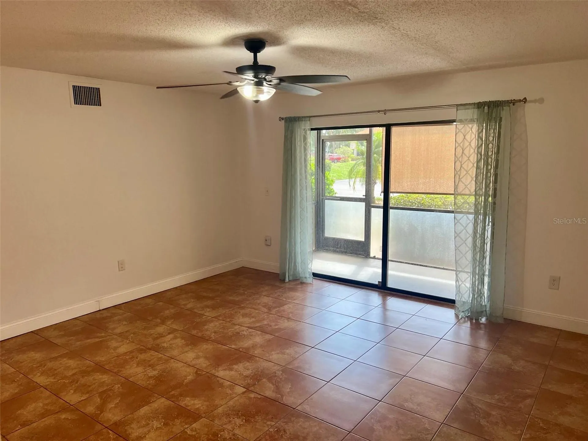 5769 Gardens Drive Sarasota FL 34243