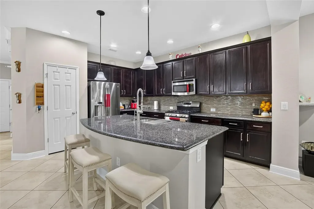 16220 Bayberry View Drive Lithia FL 33547