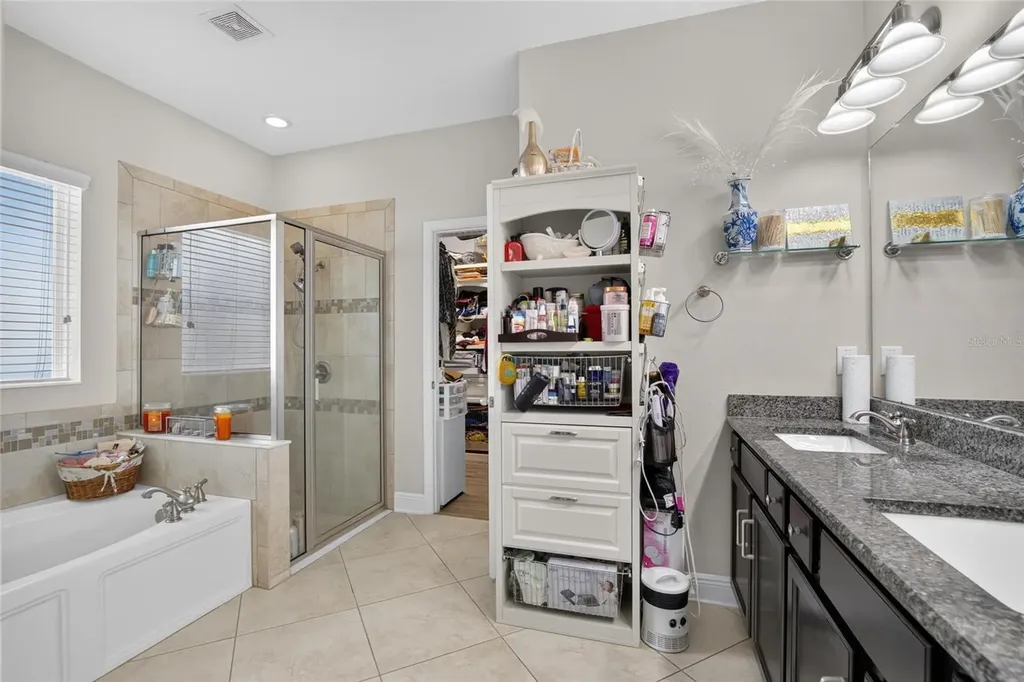 16220 Bayberry View Drive Lithia FL 33547