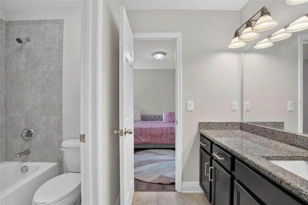 16220 Bayberry View Drive Lithia FL 33547