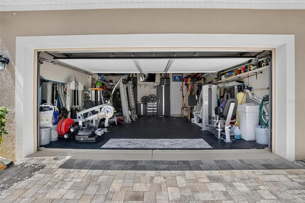 16220 Bayberry View Drive Lithia FL 33547
