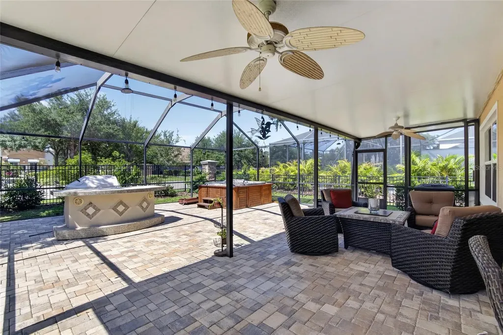 16220 Bayberry View Drive Lithia FL 33547