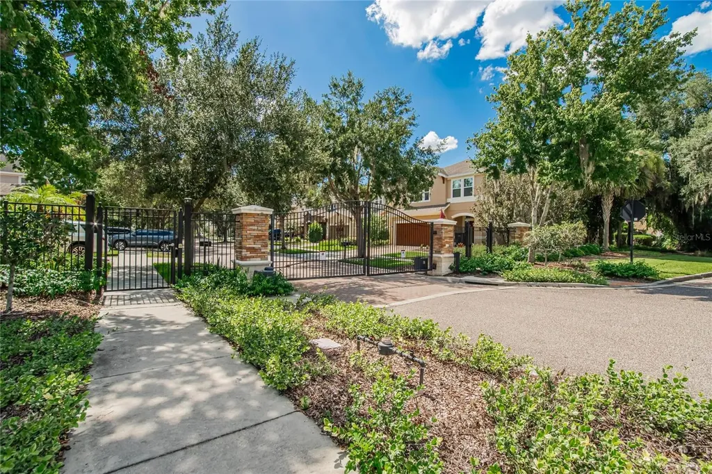 16220 Bayberry View Drive Lithia FL 33547