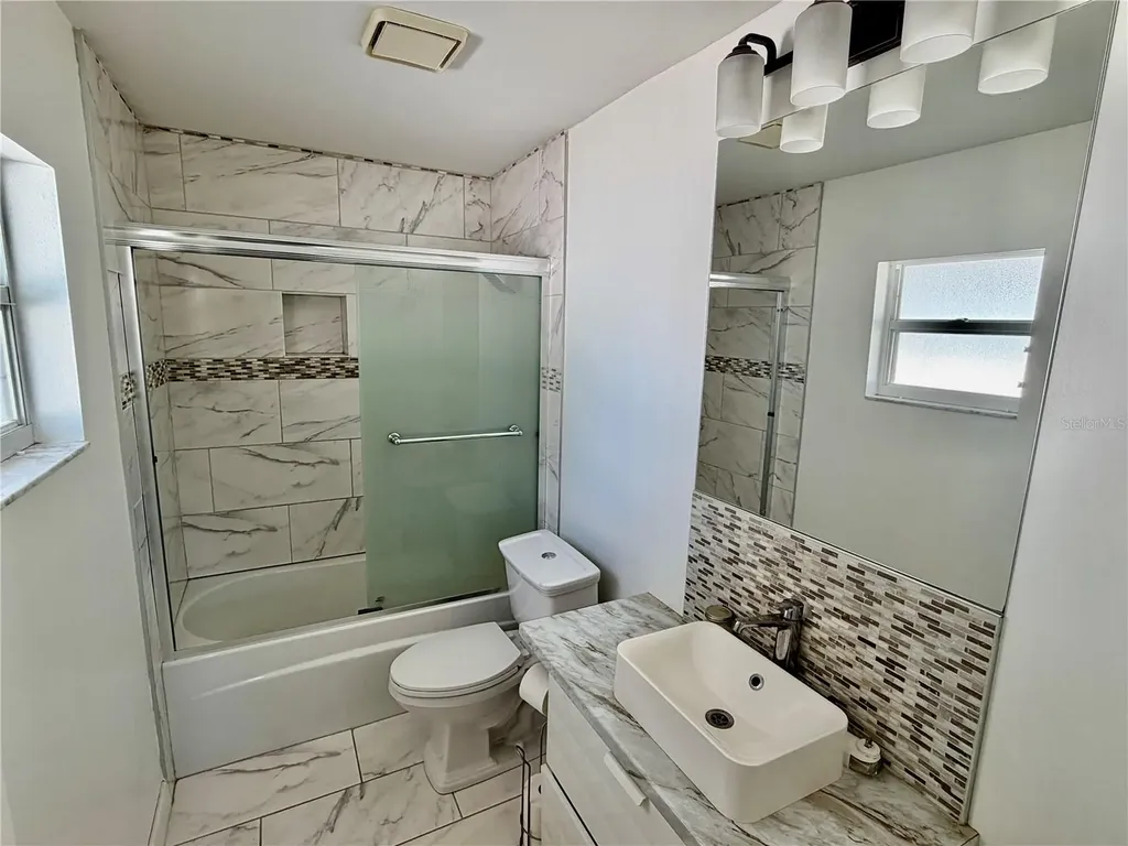 2604 W Kirby Street Tampa FL 33614