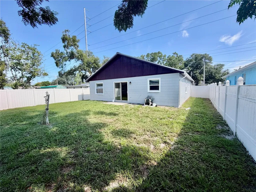 2604 W Kirby Street Tampa FL 33614