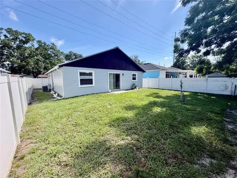 2604 W Kirby Street Tampa FL 33614