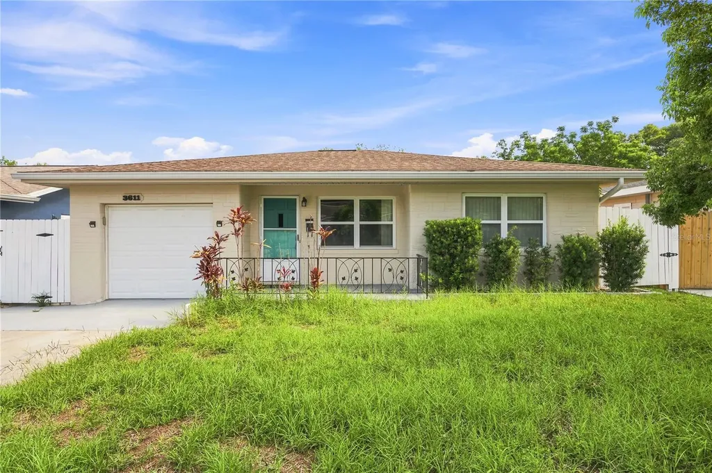 3611 9th Avenue N St Petersburg FL 33713