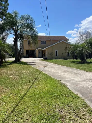 915 Hillside Court S Winter Haven FL 33881