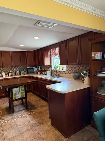 915 Hillside Court S Winter Haven FL 33881