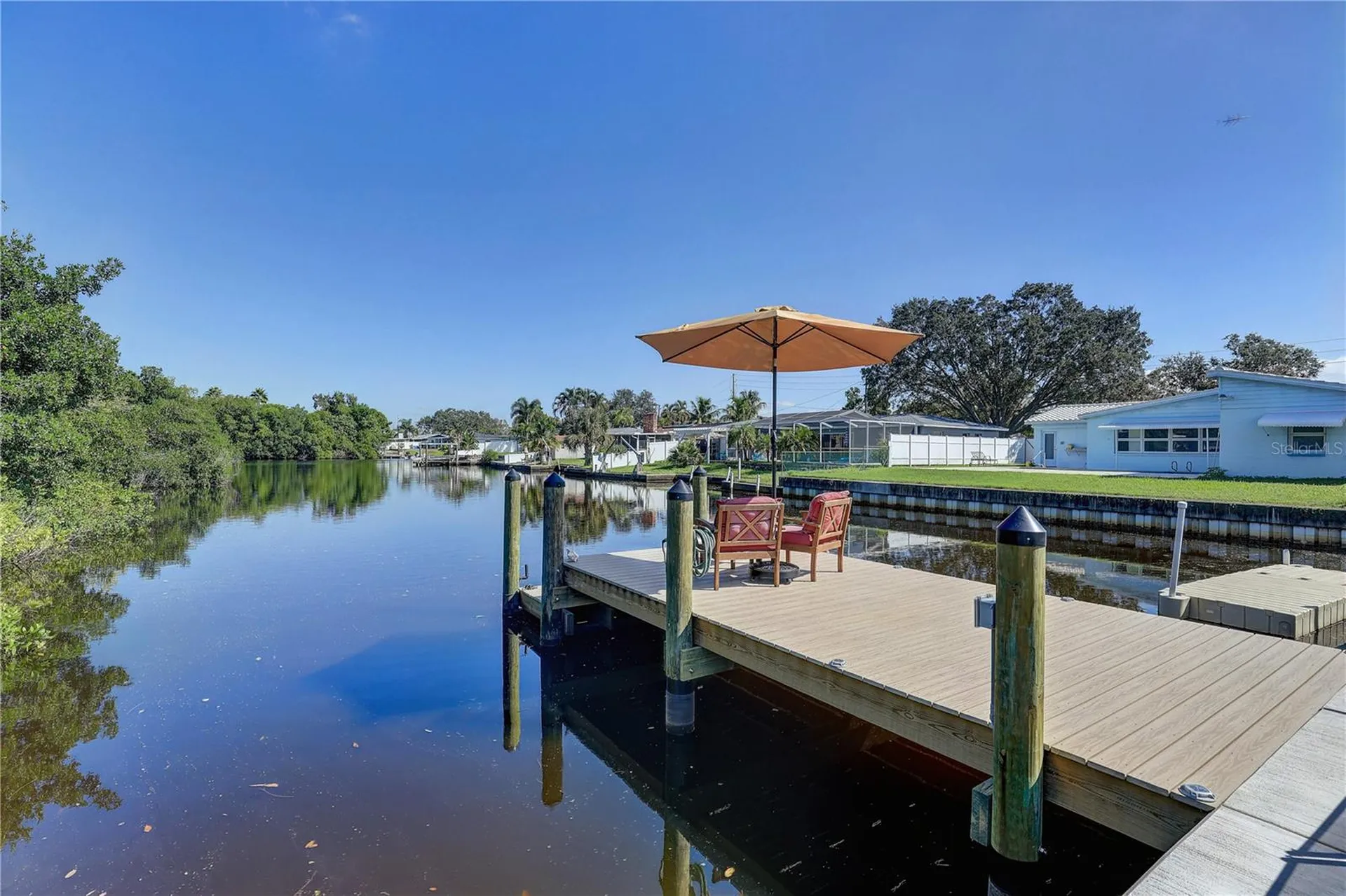 265 96th Avenue N St Petersburg FL 33702