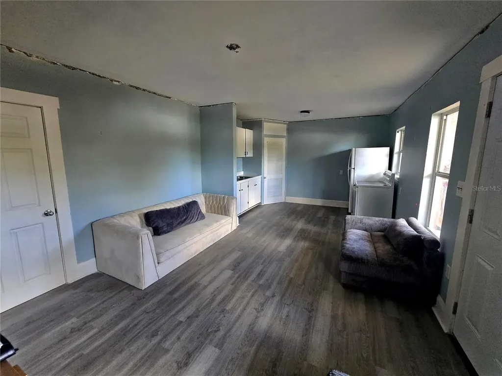 1315 12th Avenue W Bradenton FL 34205
