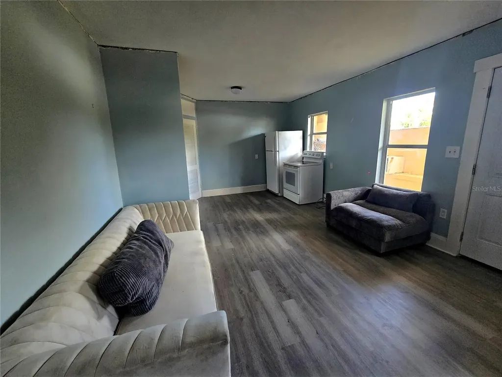 1315 12th Avenue W Bradenton FL 34205