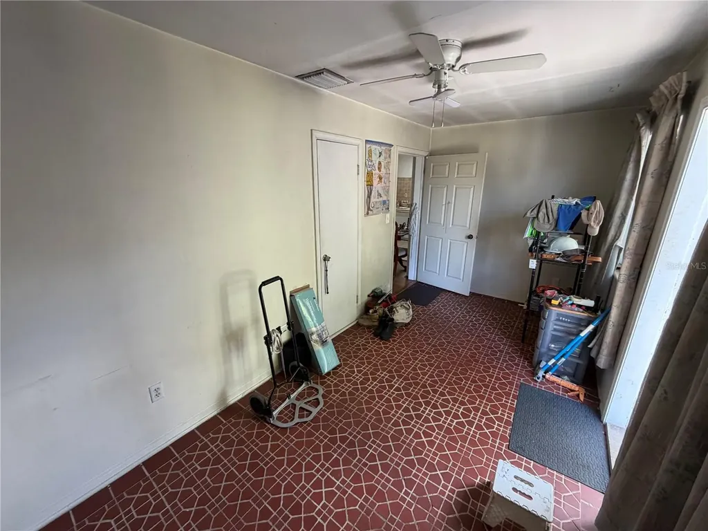 2447 Arthur Street Hollywood FL 33020