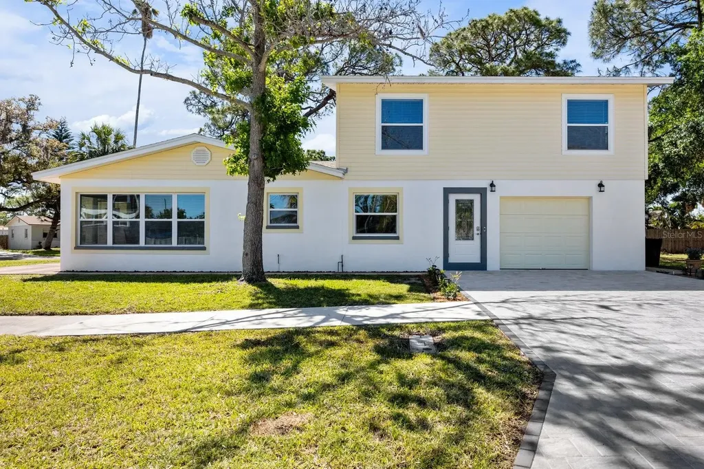 4038 Harrisburg St Petersburg FL 33703