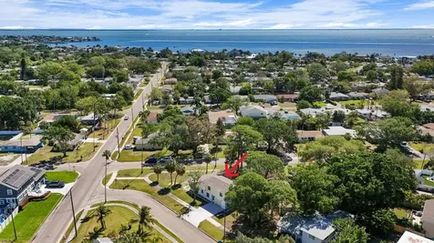4038 Harrisburg St Petersburg FL 33703