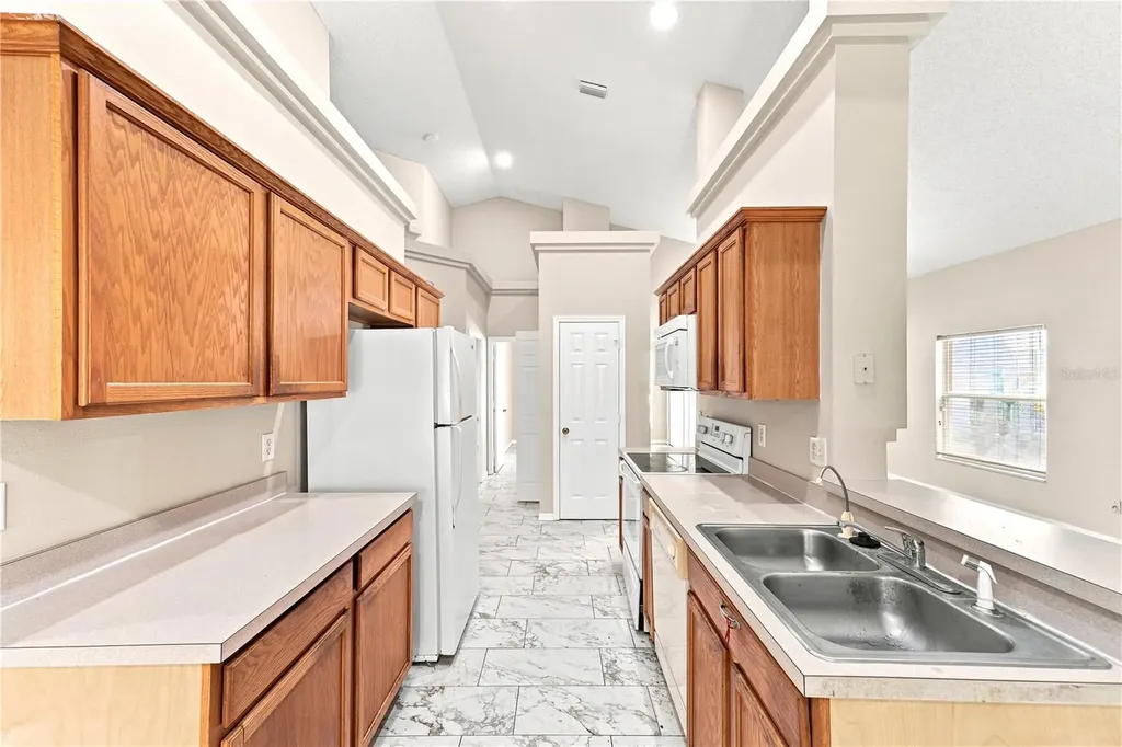 2155 Kaylas Court Orlando FL 32817