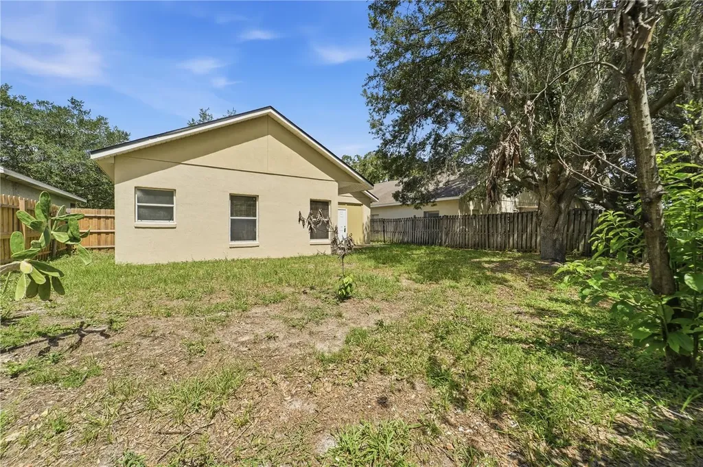 2155 Kaylas Court Orlando FL 32817