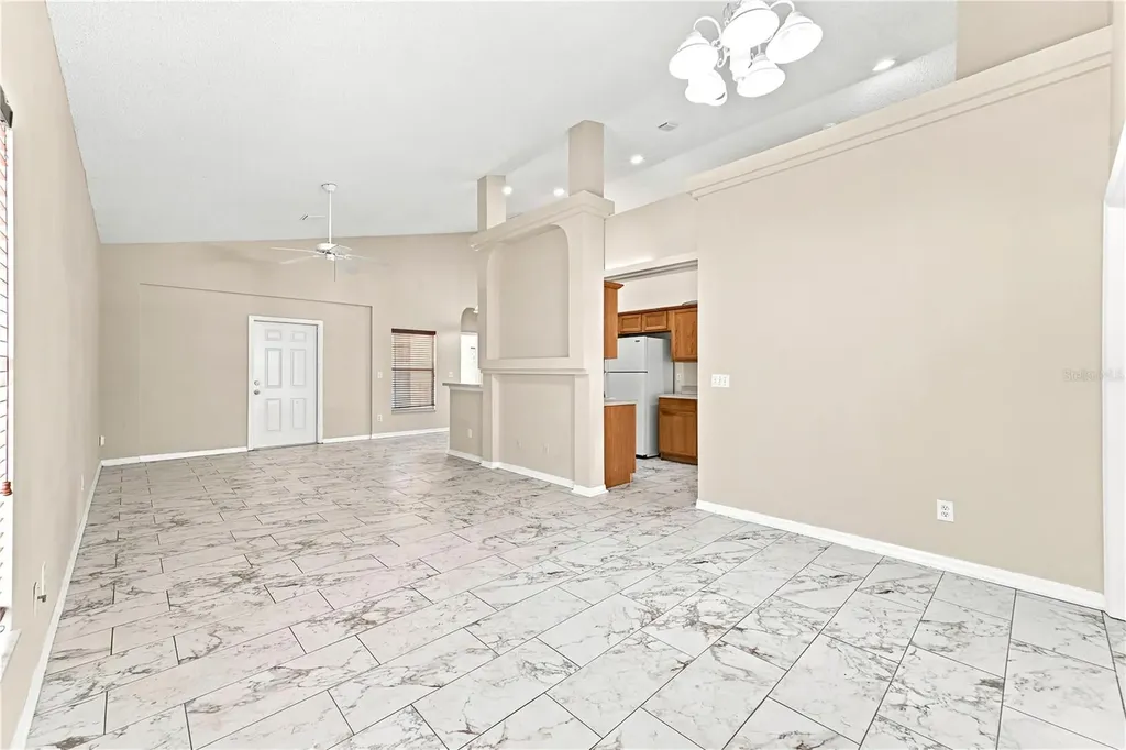 2155 Kaylas Court Orlando FL 32817