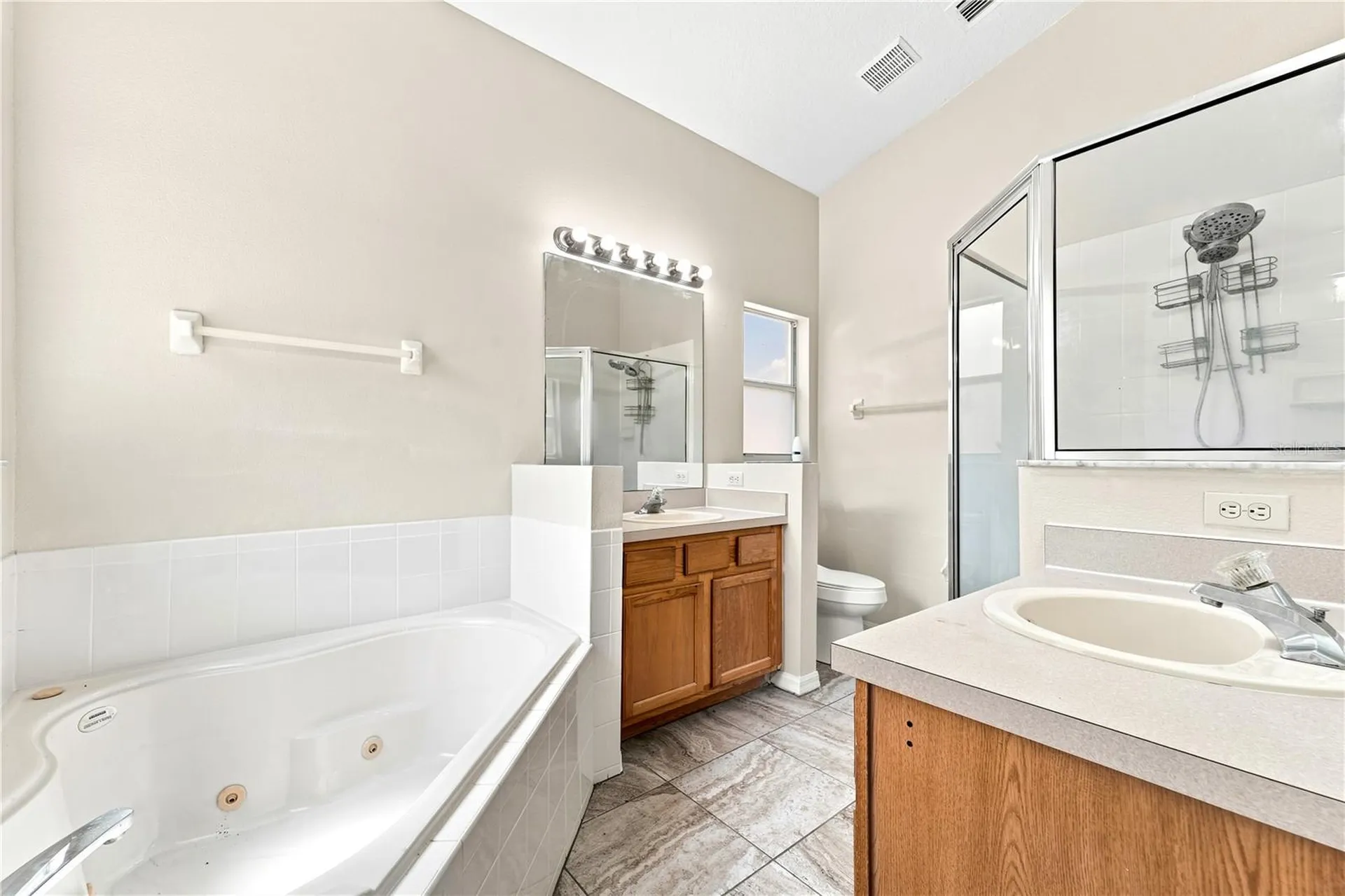 2155 Kaylas Court Orlando FL 32817