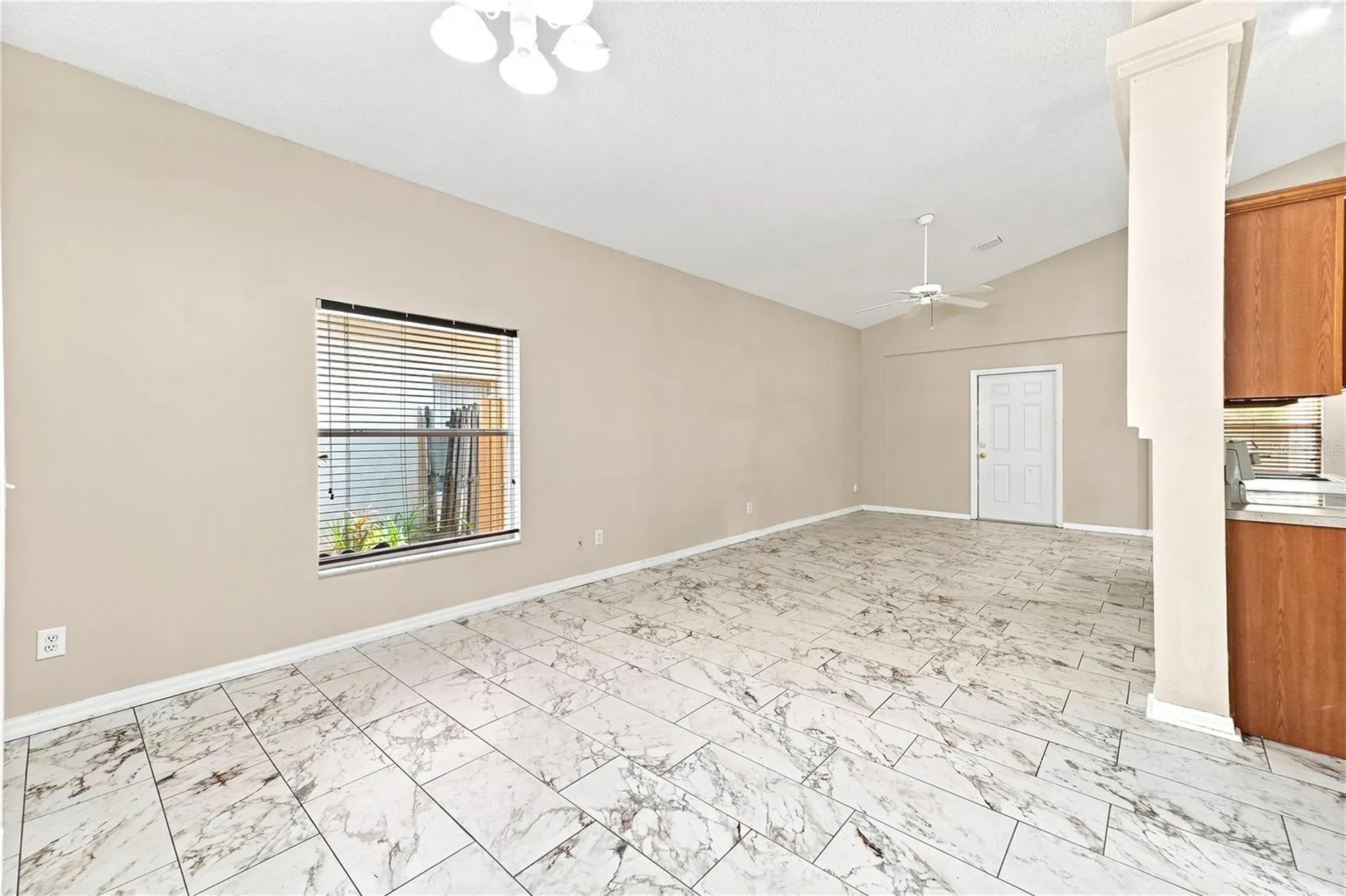 2155 Kaylas Court Orlando FL 32817