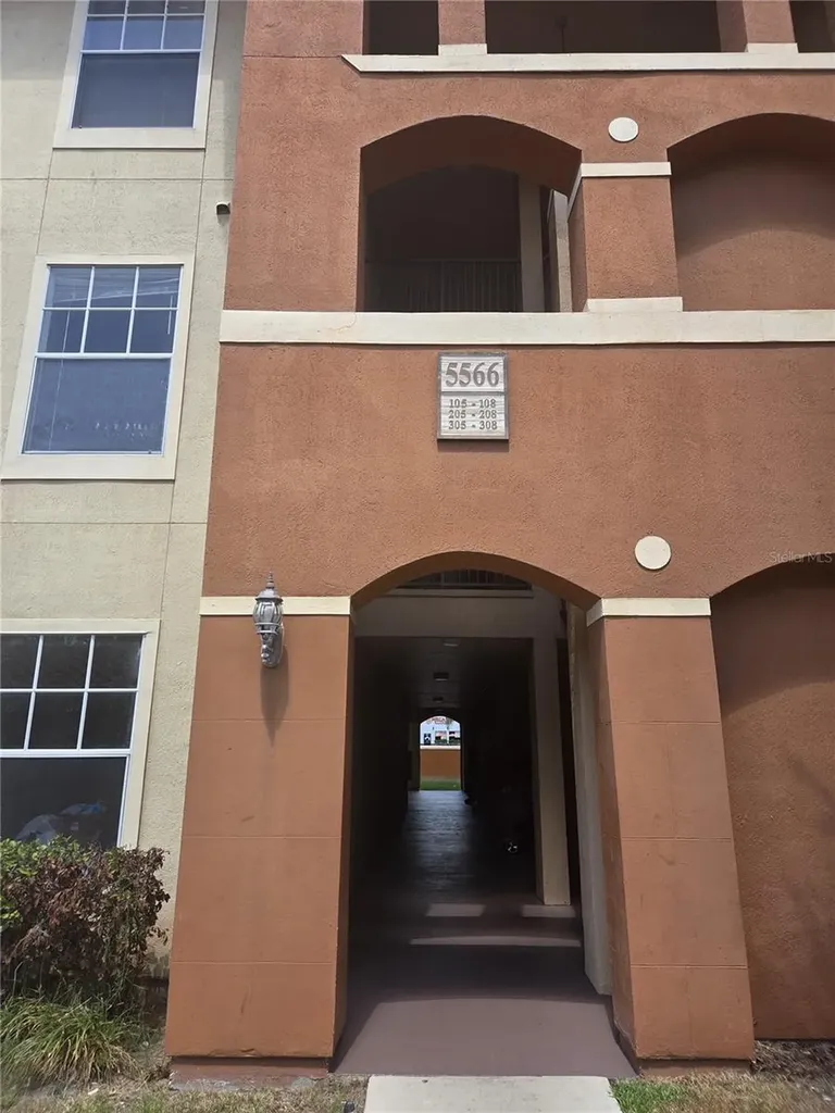5566 Metrowest Boulevard Orlando FL 32811