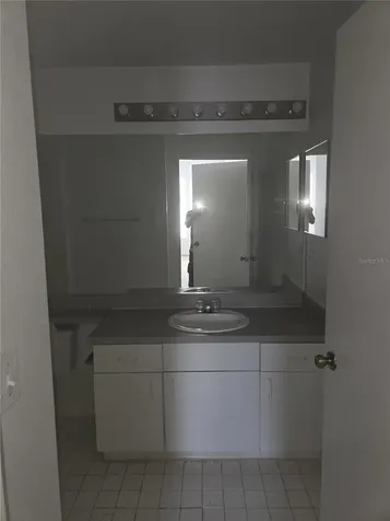 5566 Metrowest Boulevard Orlando FL 32811