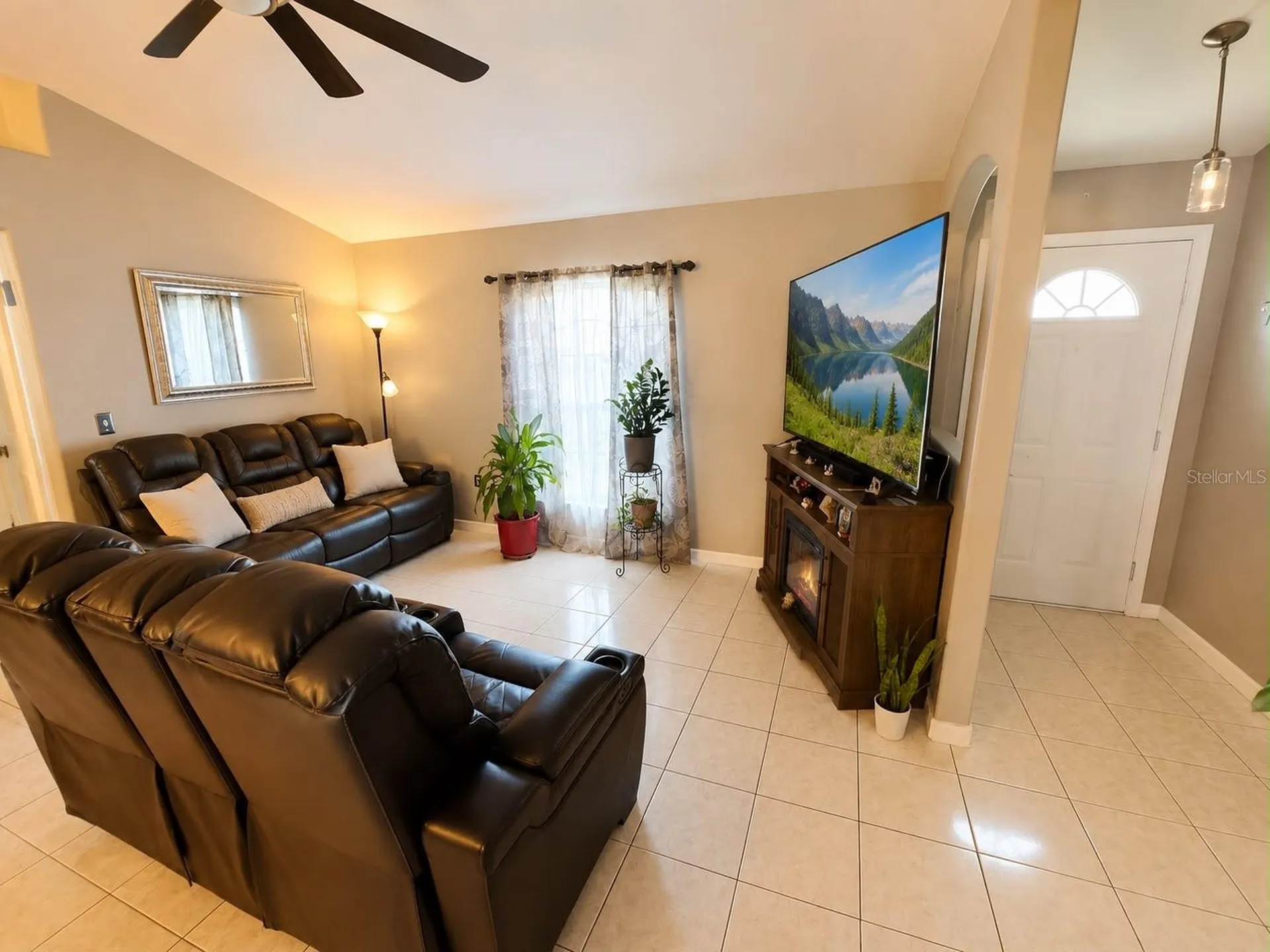 2333 Ainsworth Avenue Deltona FL 32738