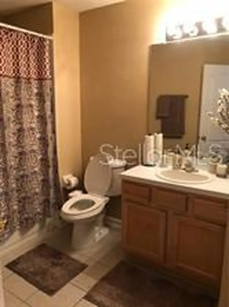 948 Vista Cay Court Brandon FL 33511