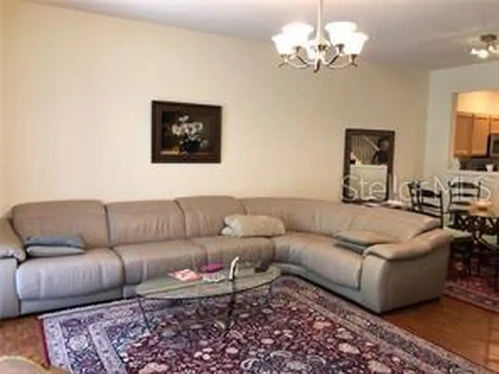 948 Vista Cay Court Brandon FL 33511