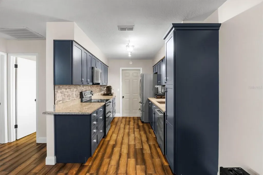 7229 Ashland Drive Zephyrhills FL 33540