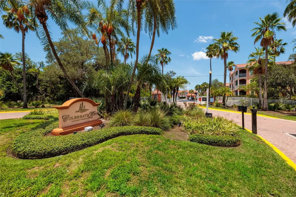 5000 Culbreath Key Way Tampa FL 33611