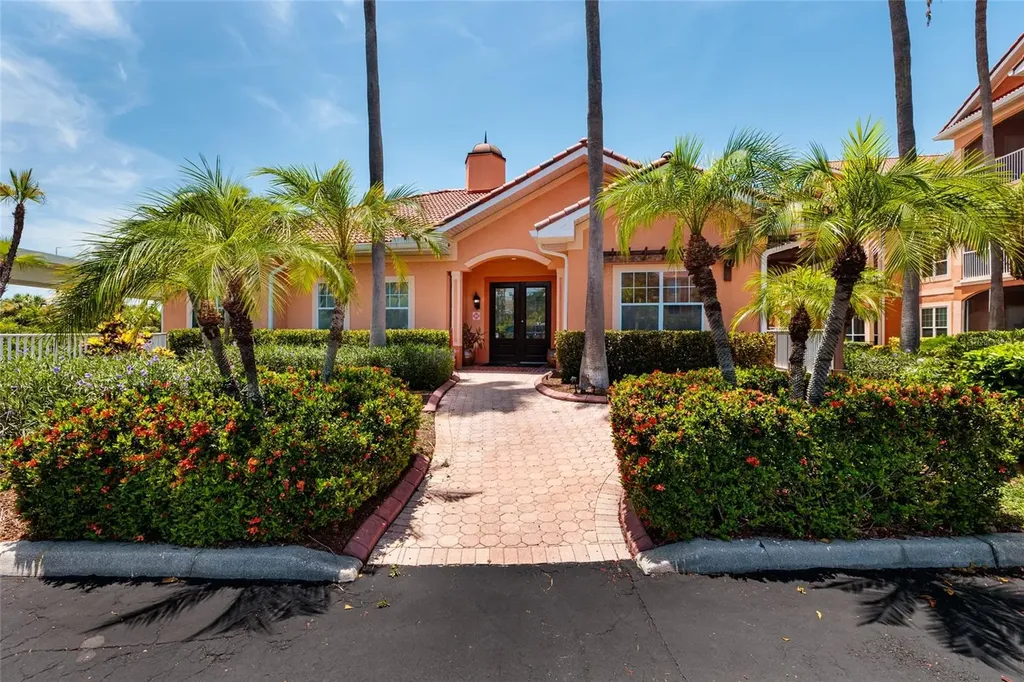 5000 Culbreath Key Way Tampa FL 33611