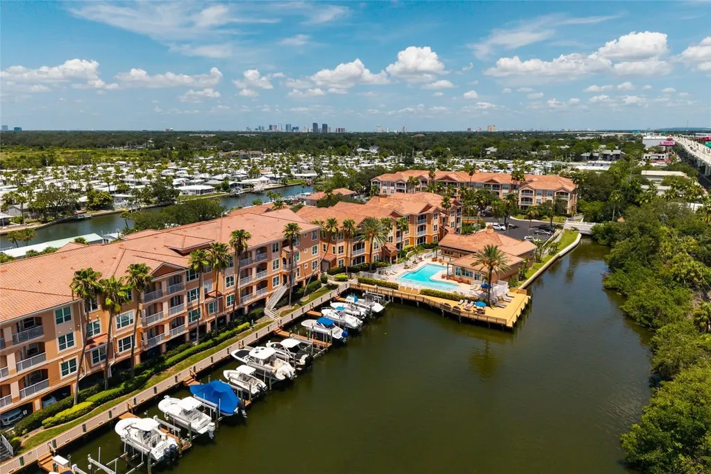 5000 Culbreath Key Way Tampa FL 33611