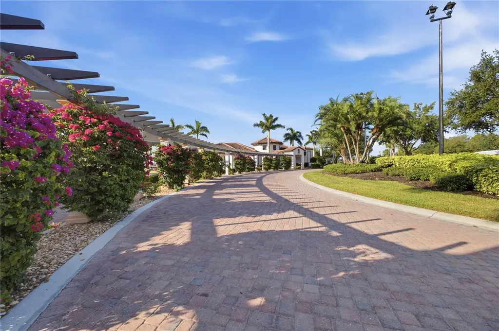 10792 Tarflower Drive Venice FL 34293