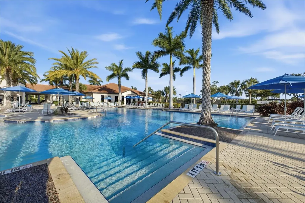 10792 Tarflower Drive Venice FL 34293