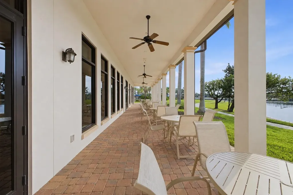 10792 Tarflower Drive Venice FL 34293